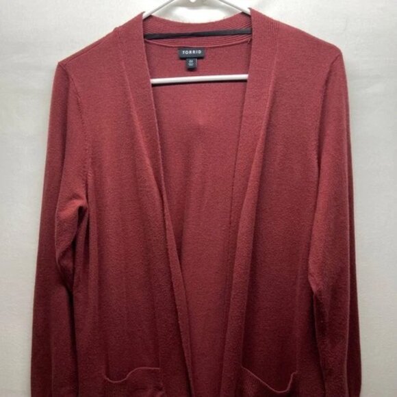 Torrid Open Front Cardigan Women's 00 M/L Maroon Tight Knit Duster Pockets EUC - Picture 2 of 10